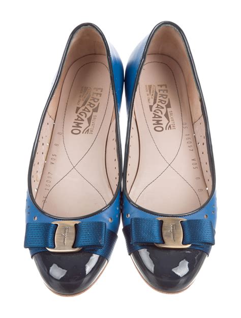 salvatore ferragamo varina flats